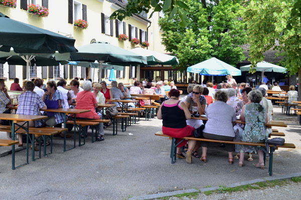 Biergarten Titel